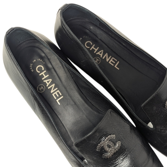Chanel Interlocking CC Black Leather Loafer Size EU 39 - Picture 2 of 9